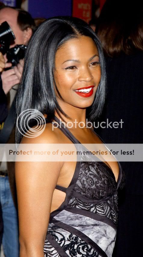 93707_nialong01524gg_122_569lo.jpg