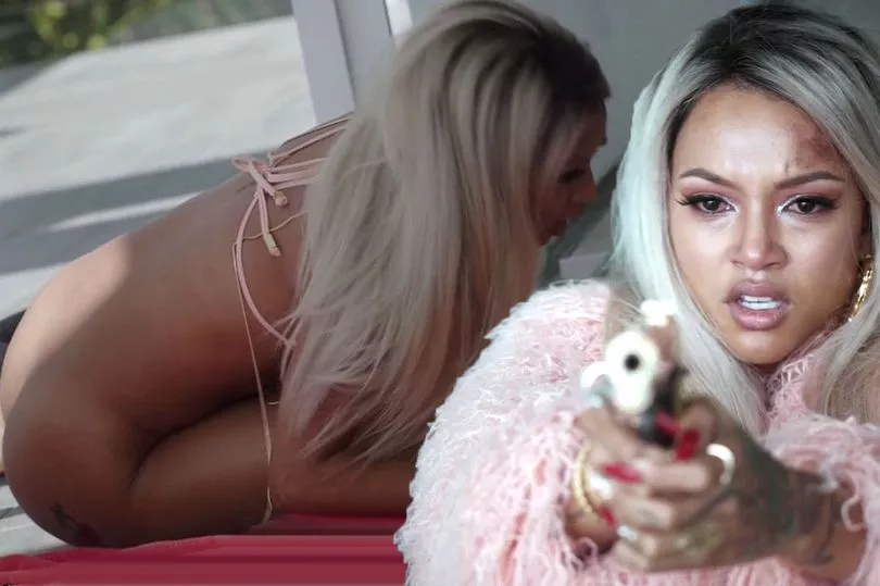 Karreuche-MAIN.jpg