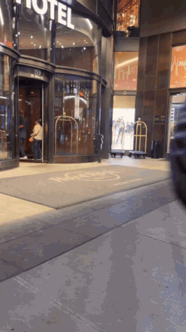 K7IsE8X.gif