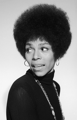 Rosalind_Cash1970.png