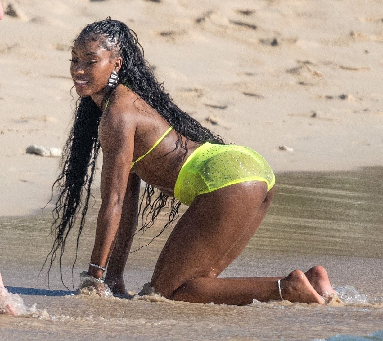 CharokeeYoungBikini27.jpg