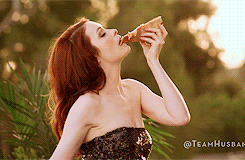 tumblr_msbqji6wSs1qcj3cno2_250.gif
