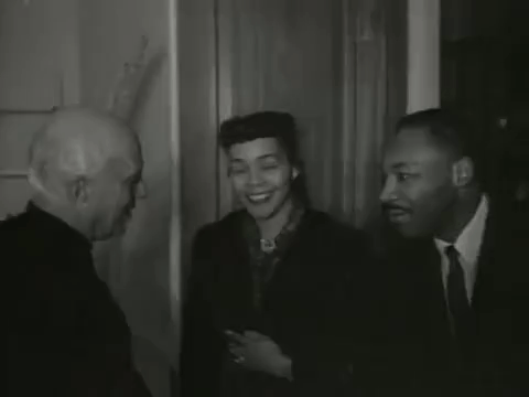 tumblr_ojvna4EMyf1v4nzkvo1_500.gif