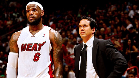 nba_g_lebron12_576.jpg