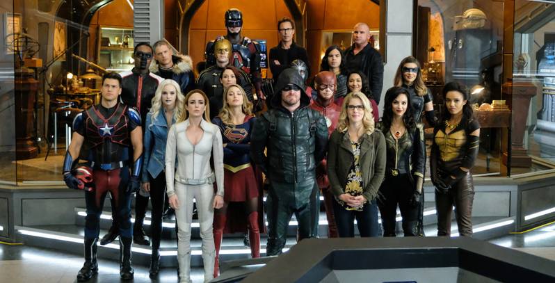 Arrowverse-Crisis-on-Earth-X-Crossover.jpg