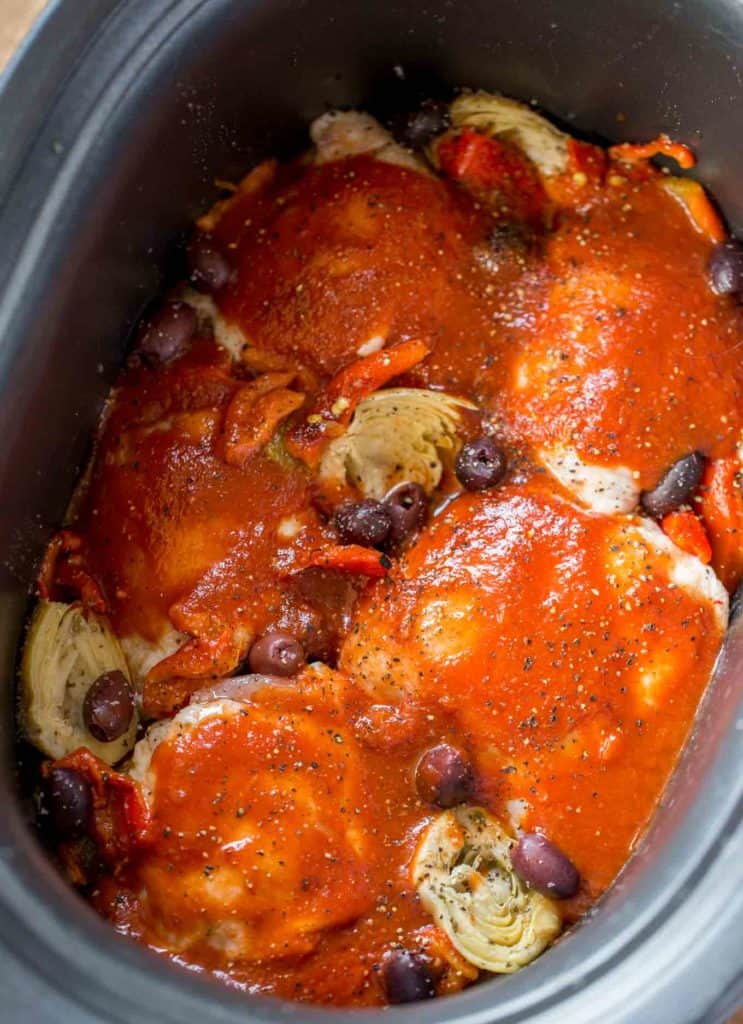 Slow-Cooker-Mediterranean-Chicken-3-743x1024.jpg