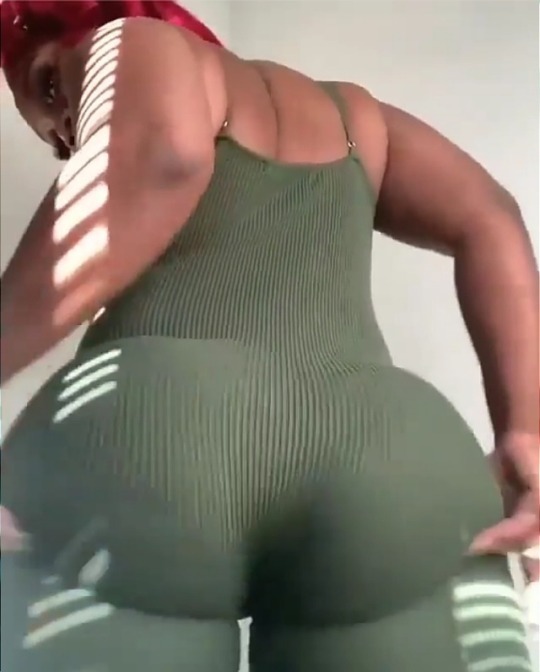 tumblr_pnvaralf8V1xmgqxoo1_540.jpg