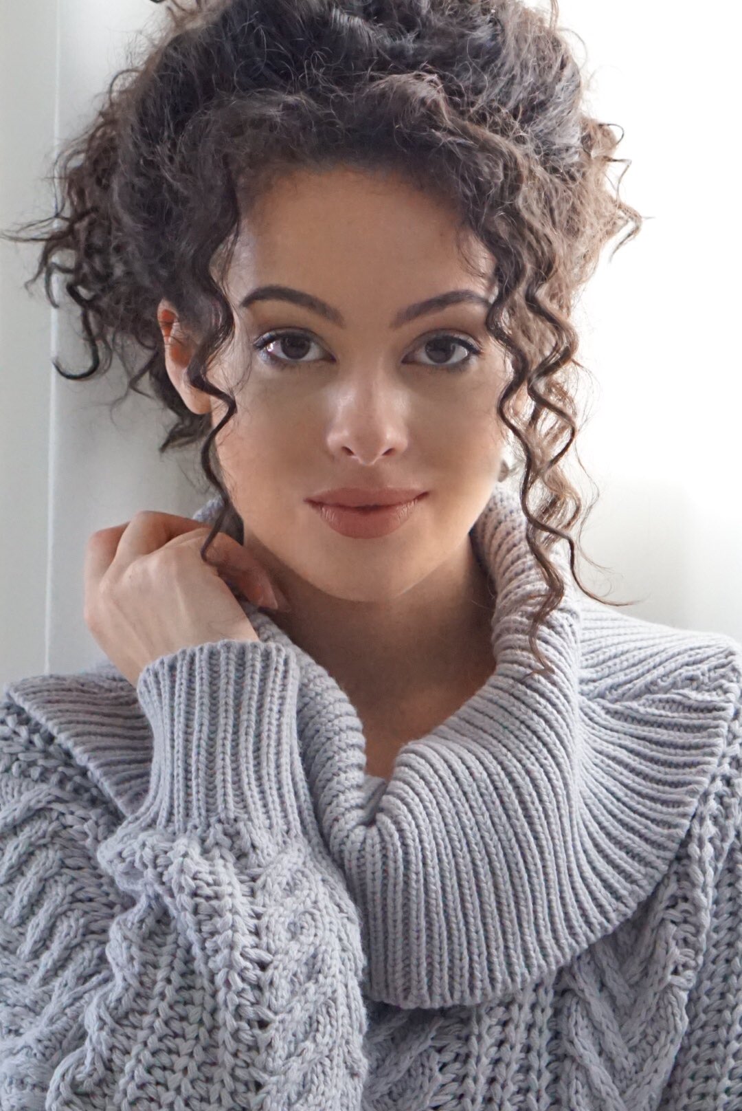 C2jwXUNUsAA2V9A.jpg:large