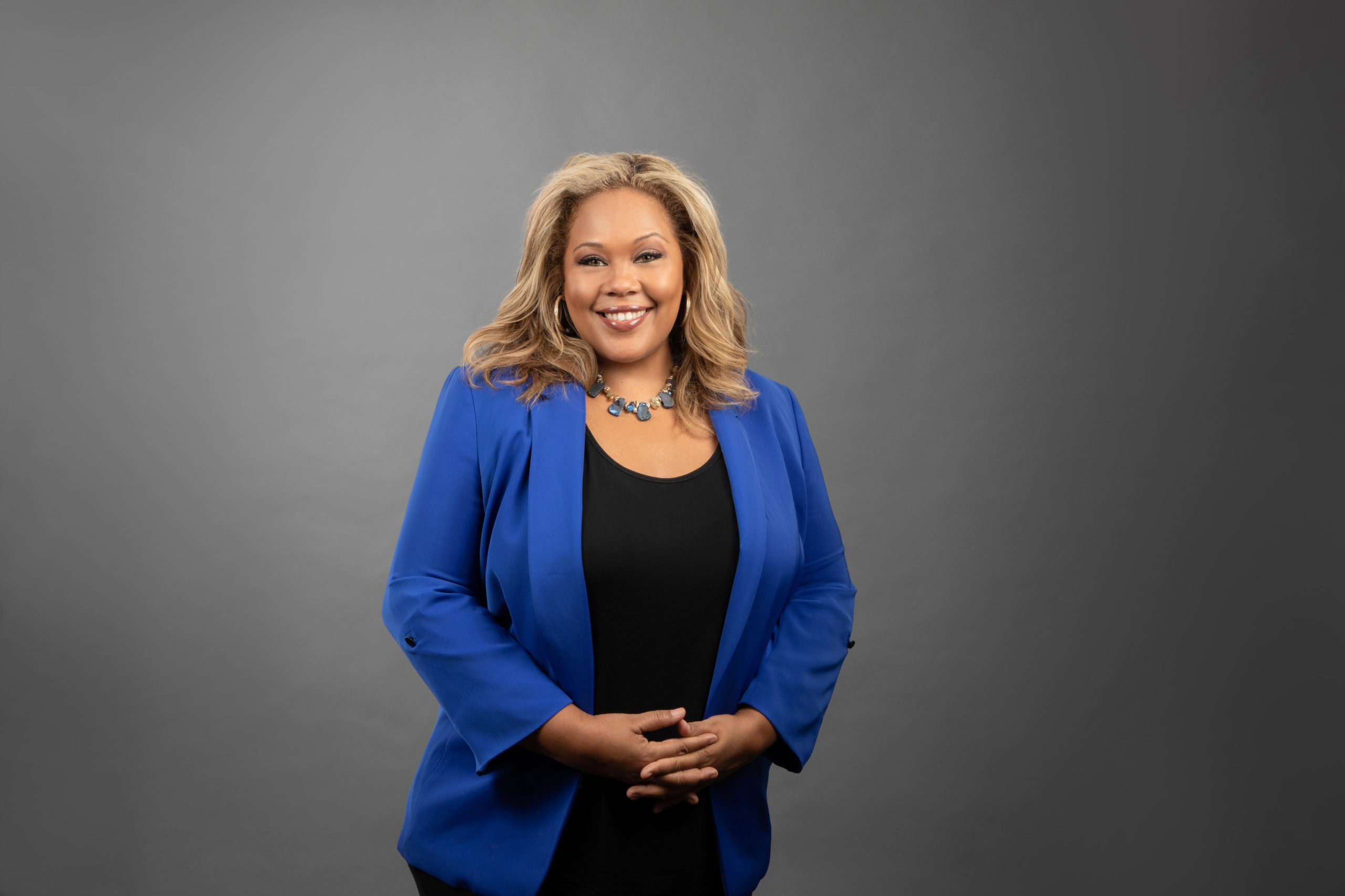 TaraPromoShot-scaled.jpg