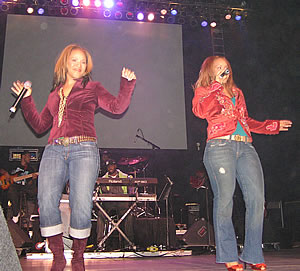 1SBXL-MaryMary.jpg