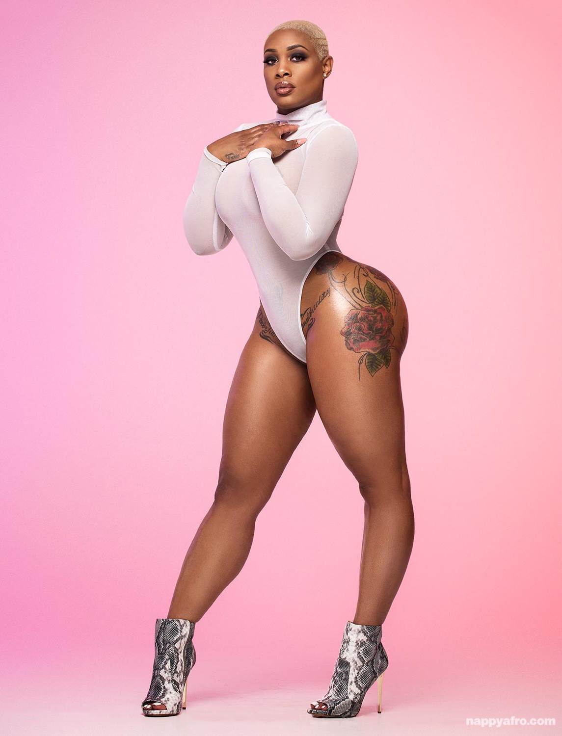 LondonMonroe-nappyafro-2.jpg