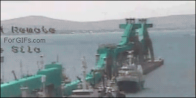 Ships-collide.gif