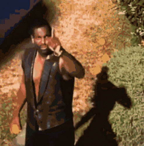 tenor.gif