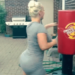tumblr_mtpn5sAvAH1rctmefo1_250.gif