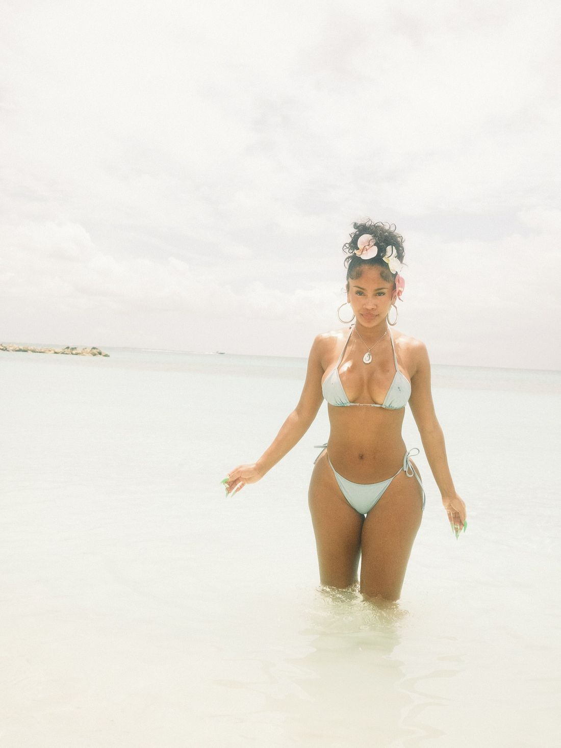 SaweetieBikiniBeachPool4.jpg
