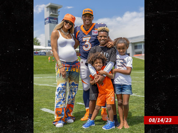 russell wilson, ciara and famiy instagram photo