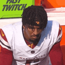 jayden-daniels-commanders.gif