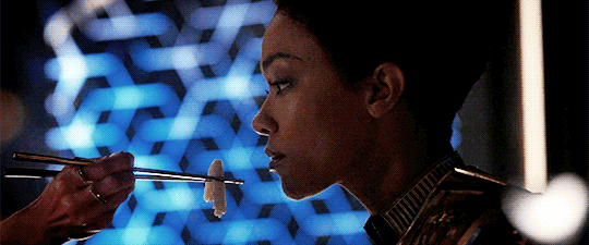 tumblr_p2y756PGJp1sr2bbuo3_r2_540.gif