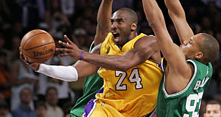 Bryant_Kobe_lal_080612a.jpg