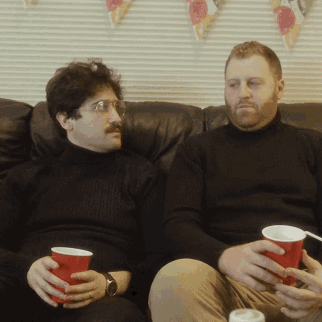 looking-at-each-other-yoe-mase.gif
