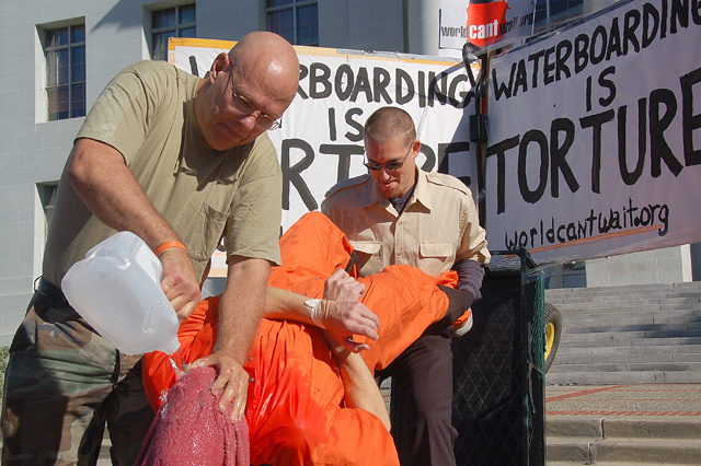 waterboard-11-14-07_2.jpg