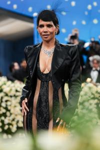 halleberry2025metgala155.jpg
