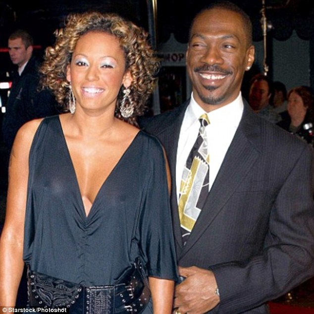 article-2092533-117C11AB000005DC-206_634x634.jpg