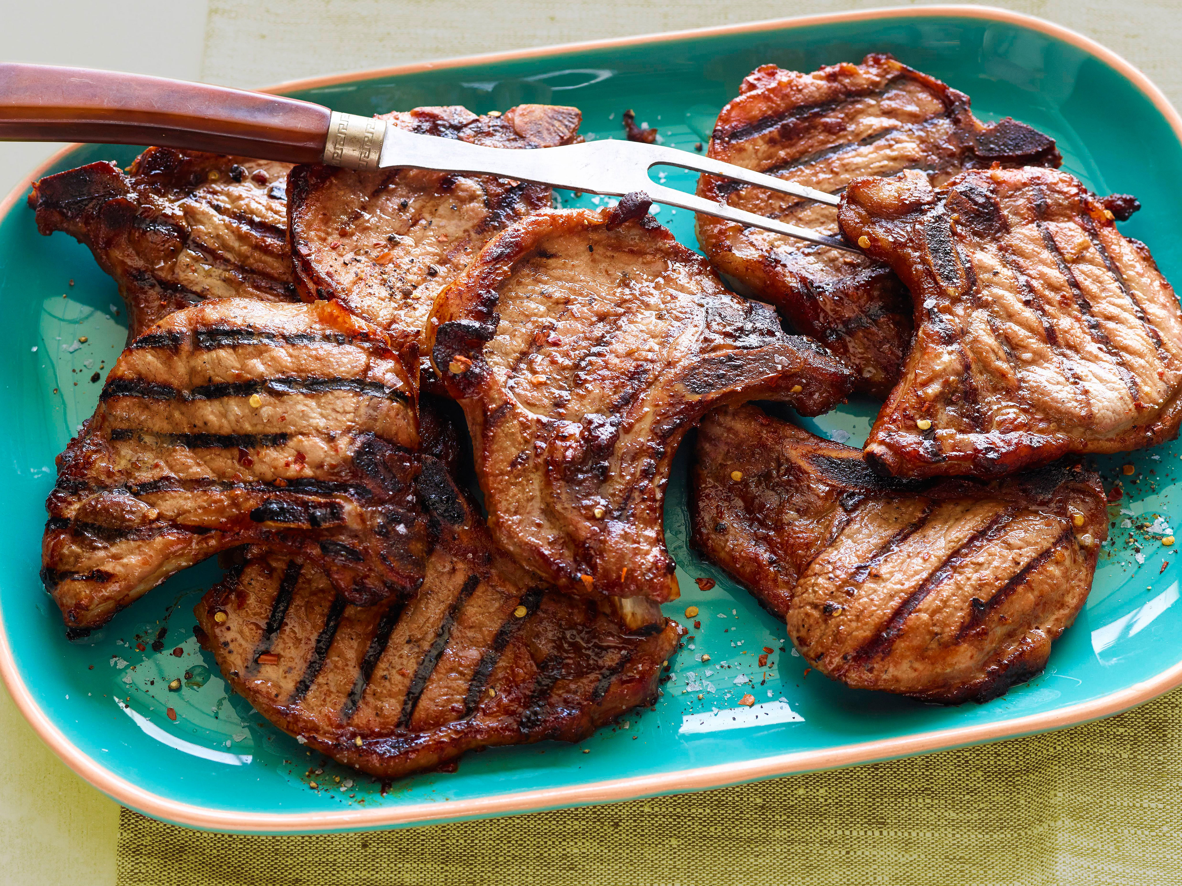 0181847_pork-chops_s4x3.jpg