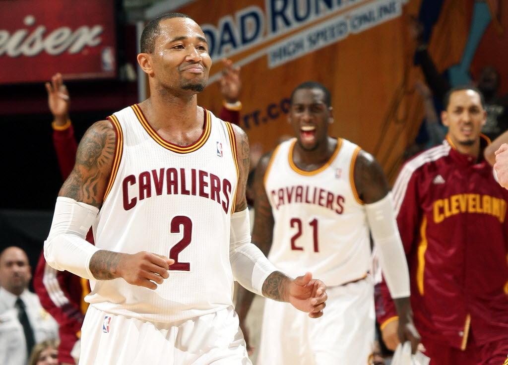 CJ2NOFtW8AEnJ5a.jpg
