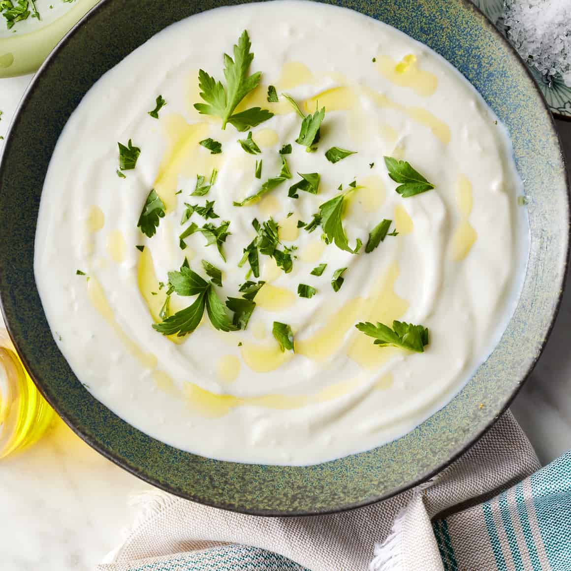 Garlic yogurt sauce recipe