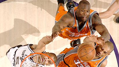 nba_g_shaq2_412.jpg