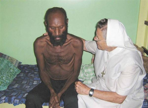 Nun-makes-AIDS-patients-her-mission.jpg