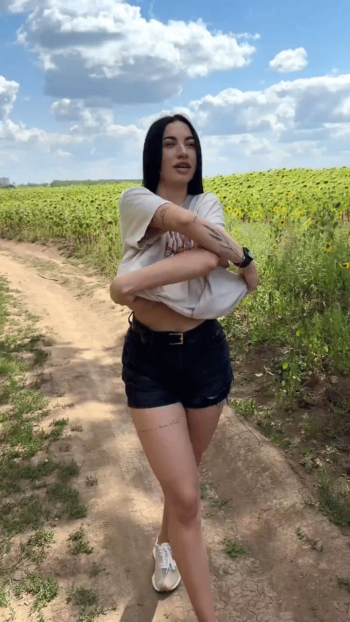 oxag6g6kffwg1.gif