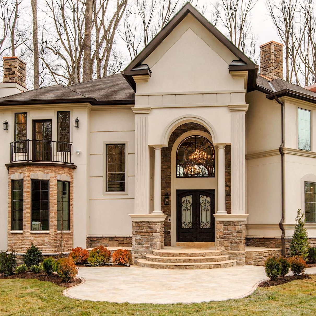 crazyluxuryhomes.com