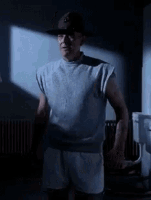 tenor.gif