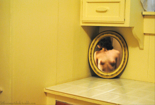tumblr_nzs2m0nw4T1uqaxooo2_540.jpg