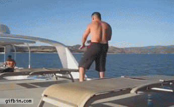 1313062152_jumping_off_boat_fail.gif