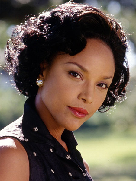 lynn-whitfield-photofest-450x600.jpg