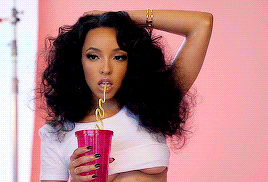 tumblr_o1xpgs7s6j1u6s61ao1_400.gif