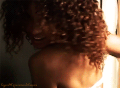 tumblr_motruqadgR1r37ly3o7_250.gif