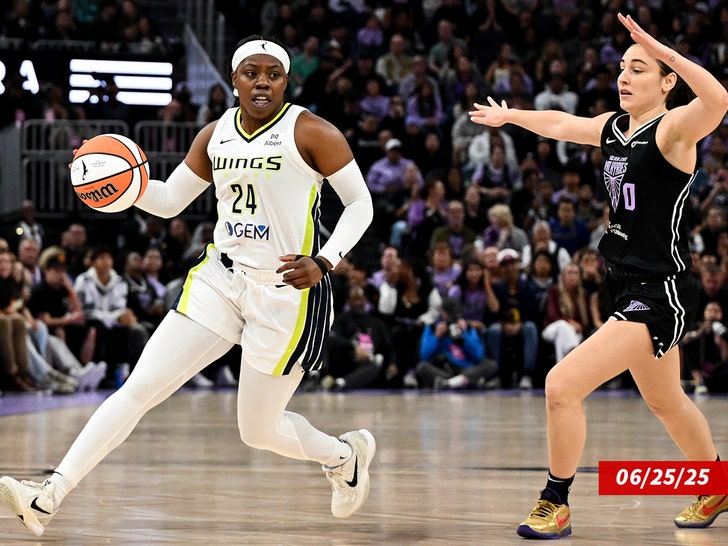 arike ogunbowale sub getty