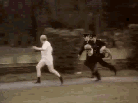 tenor.gif
