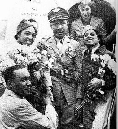colonerobinson1_inside1.jpg