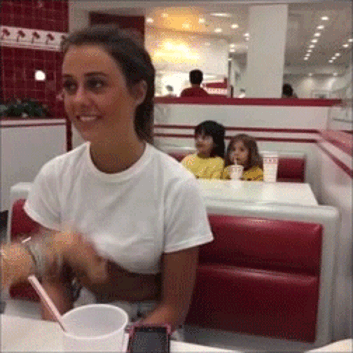 tumblr_n9qq80DBtA1tvgvqno1_400.gif