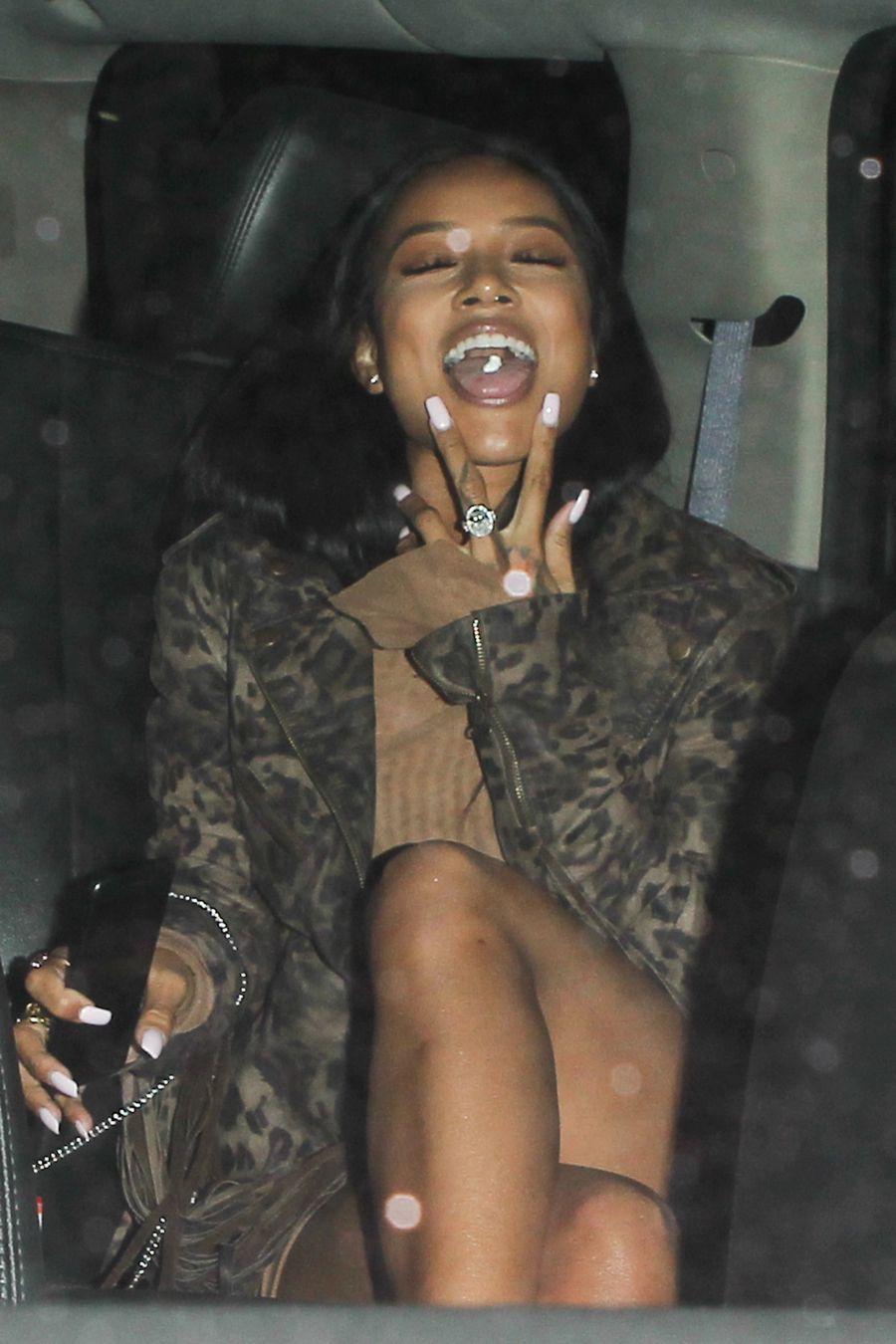 KarruecheTranPussyLick1.jpg