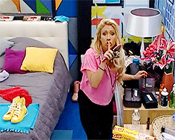 tumblr_msbt7biUm81qe2pyco4_250.gif