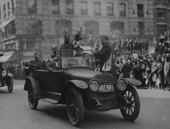 Henry Johnson In The Hellfighters Victory Parade