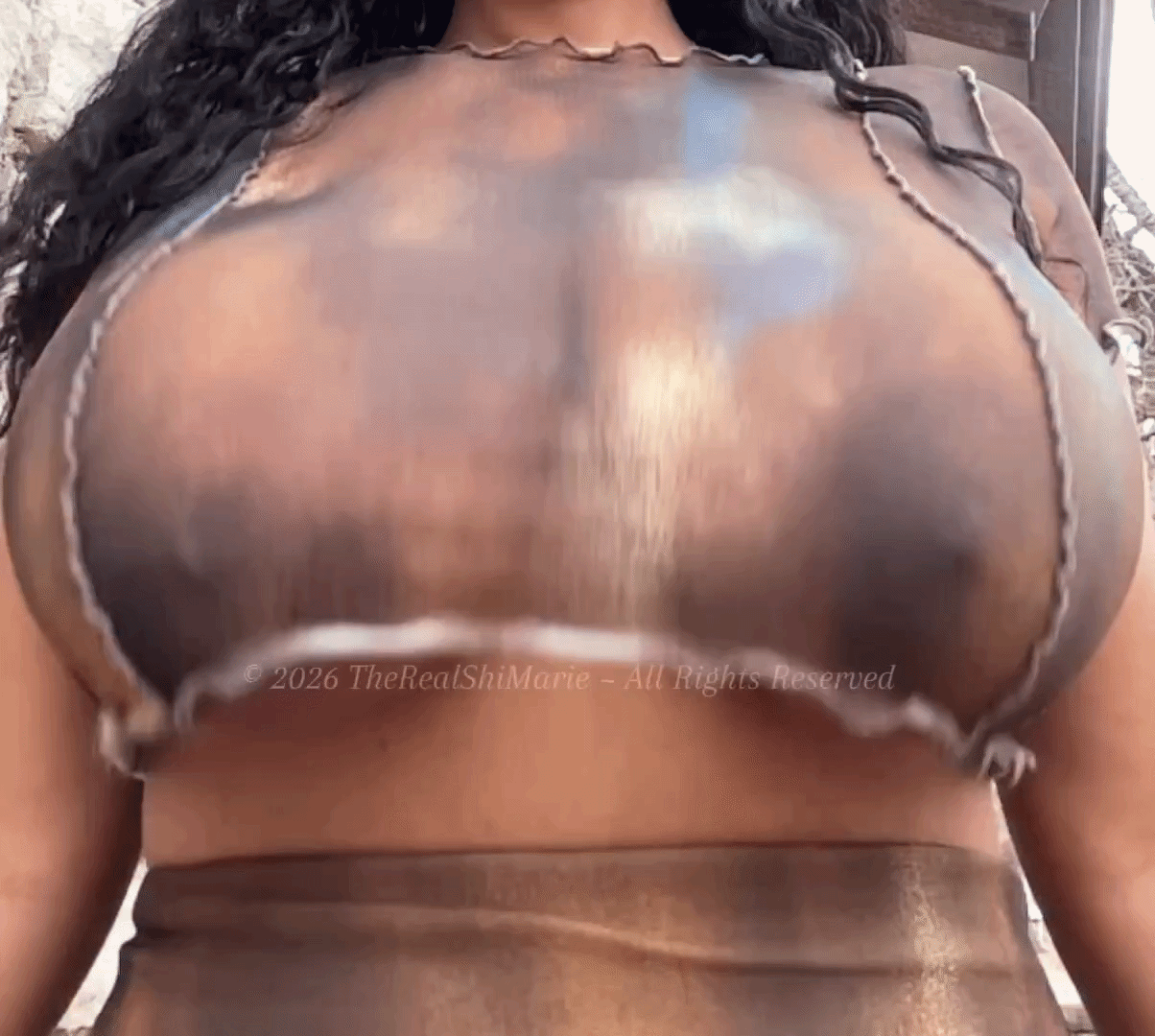 c5mzy2pkboog1.gif