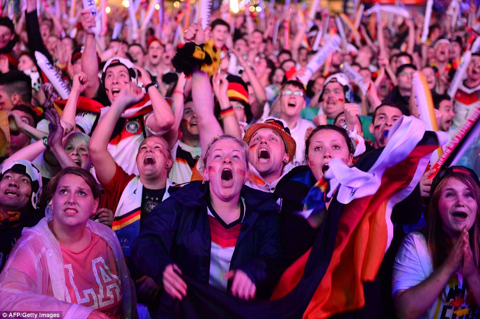 1404854116036_wps_41_TOPSHOTS_Germany_fans_as_.jpg