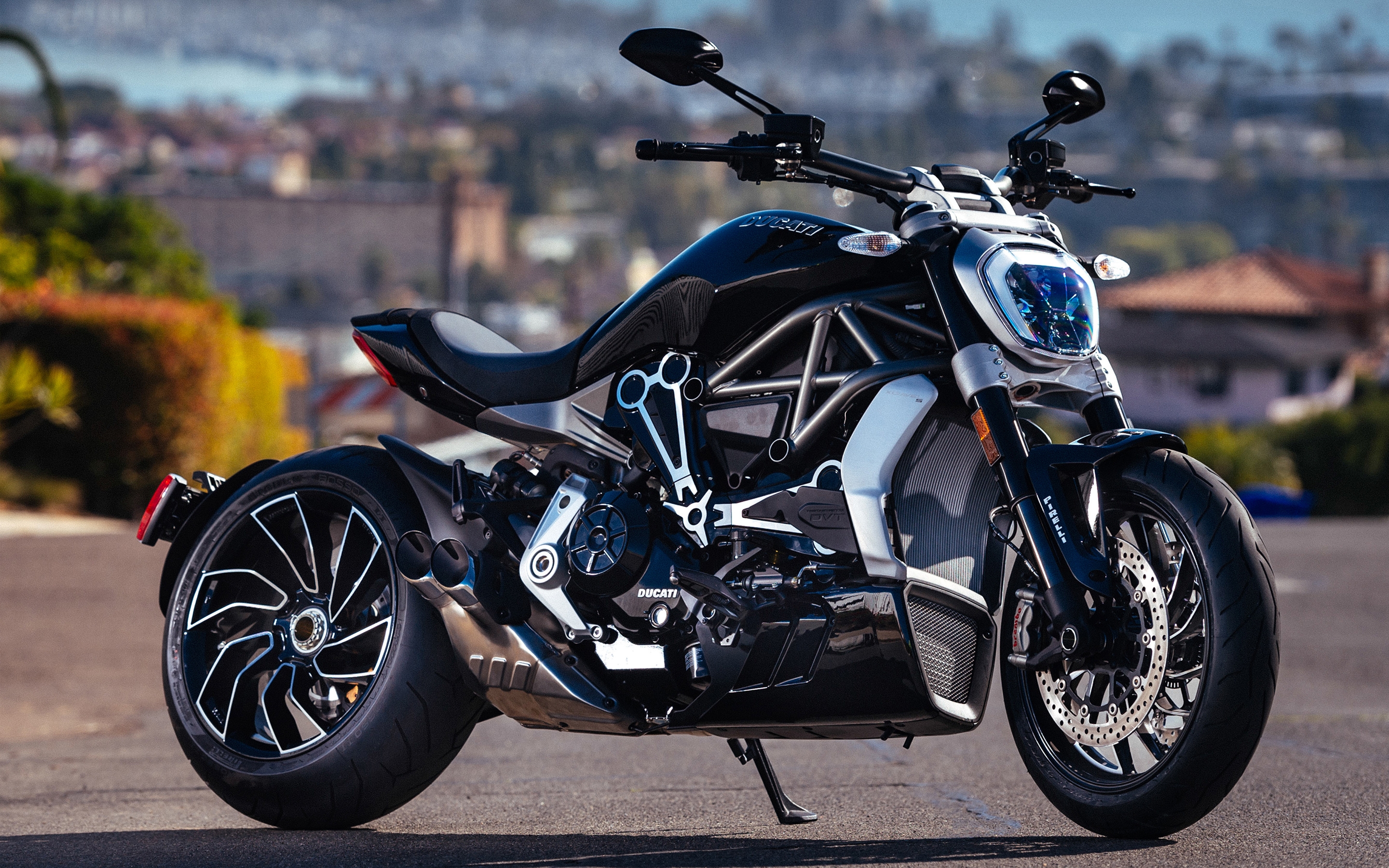 ducati_diavel_2017-wide.jpg